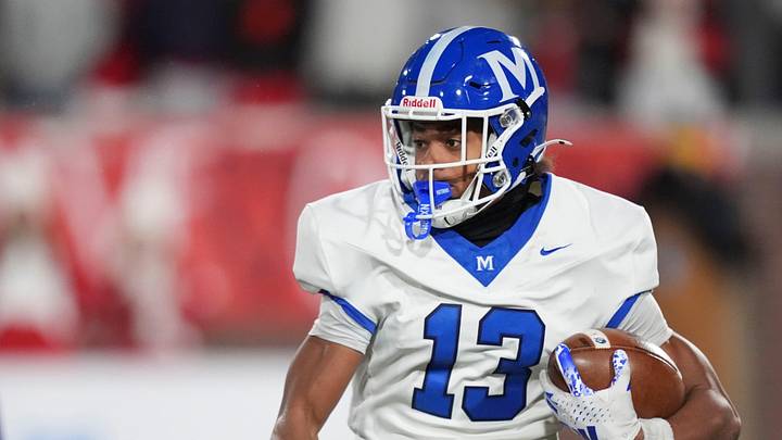 Loia Valade has set his commitment date with the Gators as one of his top schools.