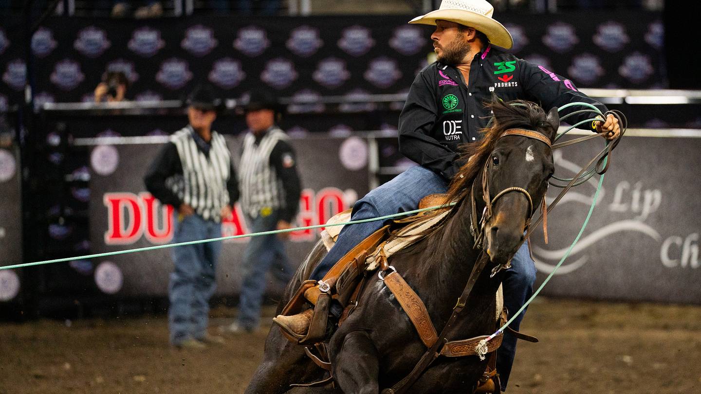 Driggers and Northcott Dominate COJO Open Roping For Massive Payday Ahead of NFR