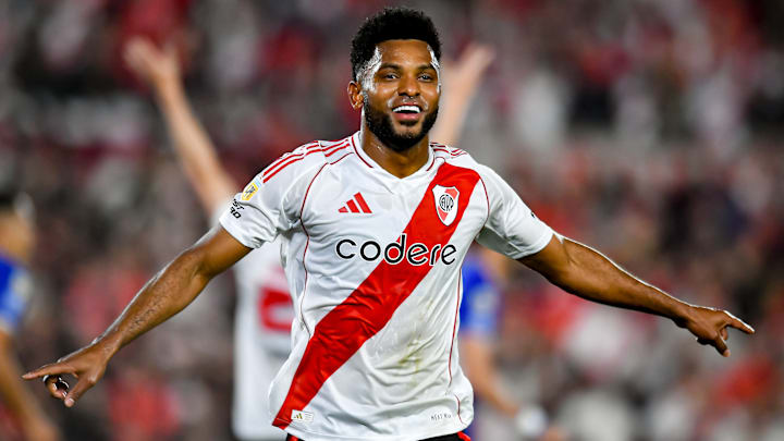 El delantero colombiano Miguel Borja del River Plate está en carpeta del Necaxa para el Clausura 2025