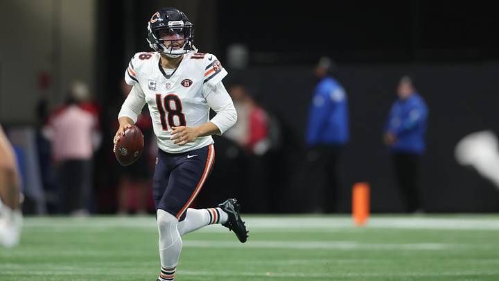 Oct 18, 2026; Atlanta, Georgia, USA; Chicago Bears quarterback Caleb Williams (18) rolls out to throw the ball against the Atlanta Falcons during the second quarter at Mercedes-Benz Stadium. Mandatory Credit: Brett Davis-Imagn Images Oct 18, 2026; Atlanta, Georgia, USA; Chicago Bears quarterback Caleb Williams (18) rolls out to throw the ball against the Atlanta Falcons during the second quarter at Mercedes-Benz Stadium. Mandatory Credit: Brett Davis-Imagn Images