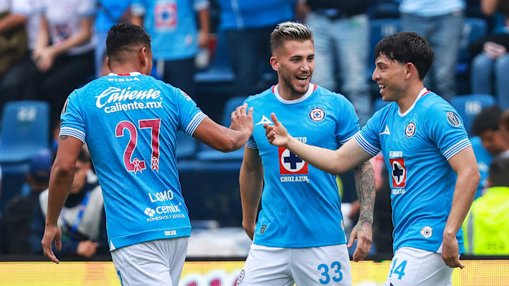 Cruz Azul daría salida a varios elementos 