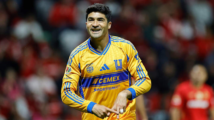 Toluca v Tigres UANL - Torneo Apertura 2025 Liga MX