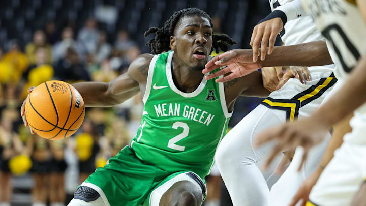 North Texas takes on Wichita State in Saturday's AAC action.