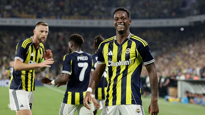 Fenerbahce v Feyenoord - UEFA Champions League