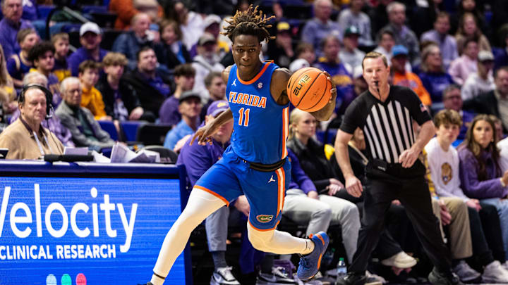 Feb 22, 2025; Baton Rouge, Louisiana, USA; Florida Gators guard Denzel Aberdeen (11) brings the ball up court against the LSU Tigers during the second half at Pete Maravich Assembly Center. Mandatory Credit: Stephen Lew-Imagn Images Feb 22, 2025; Baton Rouge, Louisiana, USA; Florida Gators guard Denzel Aberdeen (11) brings the ball up court against the LSU Tigers during the second half at Pete Maravich Assembly Center. Mandatory Credit: Stephen Lew-Imagn Images