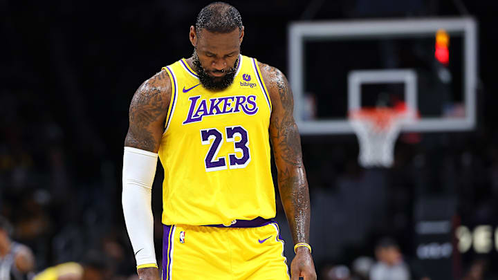 Los Angeles Lakers v Atlanta Hawks