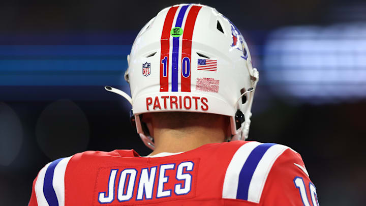 Miami Dolphins v New England Patriots