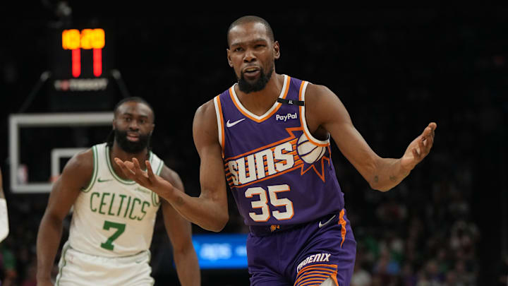 Mar 26, 2025; Phoenix, Arizona, USA; Phoenix Suns forward Kevin Durant (35) reacts after a foul call against the Boston Celtics during the first half at Footprint Center. Mandatory Credit: Rick Scuteri-Imagn Images Mar 26, 2025; Phoenix, Arizona, USA; Phoenix Suns forward Kevin Durant (35) reacts after a foul call against the Boston Celtics during the first half at Footprint Center. Mandatory Credit: Rick Scuteri-Imagn Images