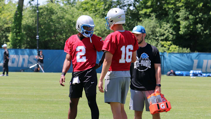 Detroit Lions quarterbacks Jared Goff, Hendon Hooker 