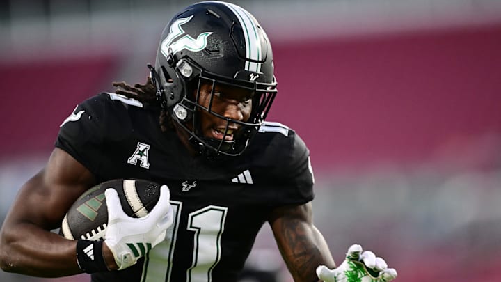 Keshaun Singleton had five catches and a touchdown against Boise State.