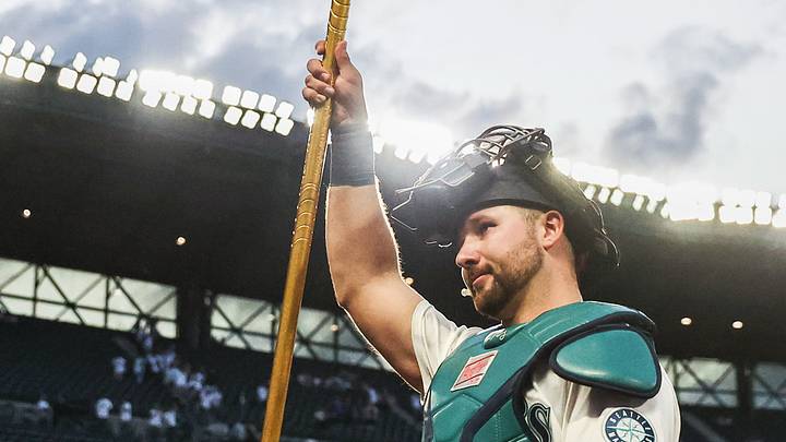 Cal Raleigh, catcher de los Marineros de Seattle, es líder de cuadrangulares en MLB Cal Raleigh, catcher de los Marineros de Seattle, es líder de cuadrangulares en MLB