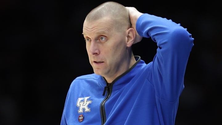 Kentucky v Tennessee