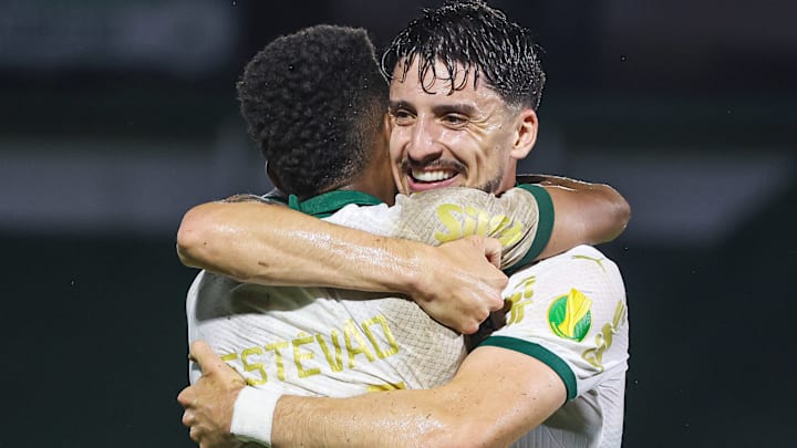 Estêvão e Piquerez estarão de lados opostos nesta Data FIFA