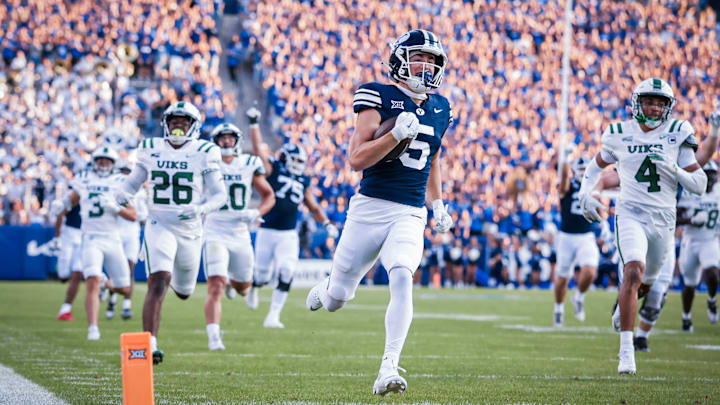 BYU WR Cody Hagen scores a touchdown against Portland State