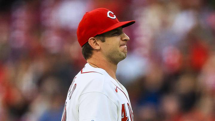 Cincinnati Reds starting pitcher Nick Lodolo (40) reacts Cincinnati Reds starting pitcher Nick Lodolo (40) reacts
