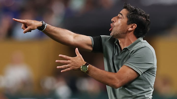 Abel Ferreira ganhará mais novidades em seu elenco