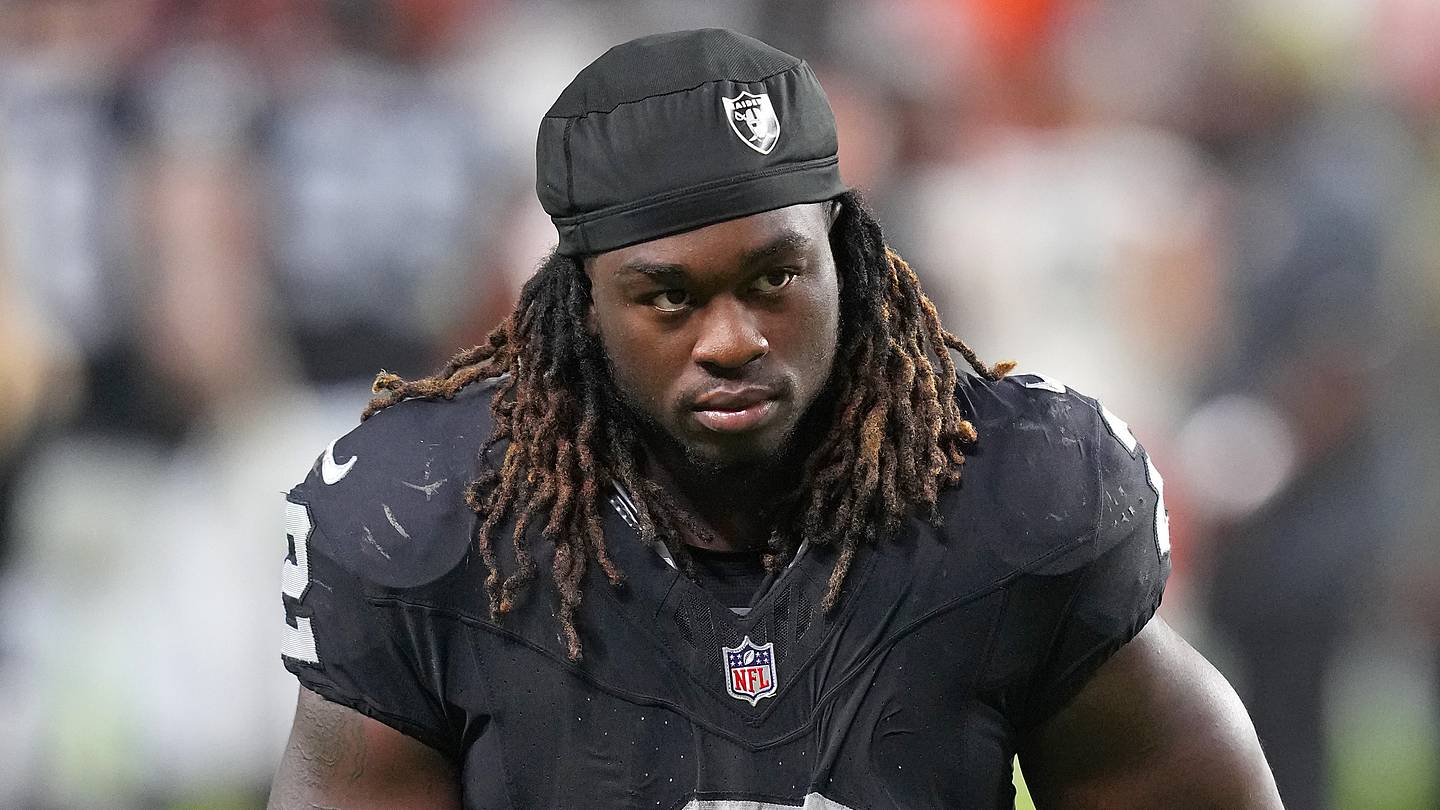 Ashton Jeanty injury scare should remind Steelers to protect starters