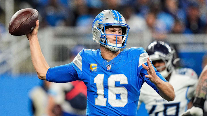 Detroit Lions quarterback Goff throws a pass.