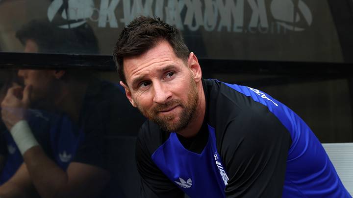 Lionel Messi, still recovering from muscle fatigue, did not play in Argentina's friendly against Honduras last night in College Station, Texas,