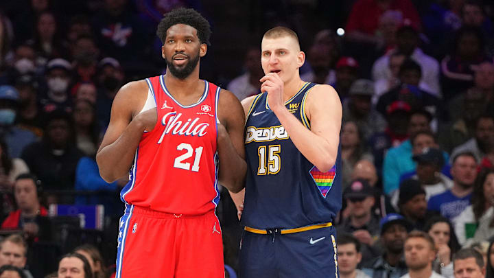 Jokic y Embiid recibieron votos al MVP