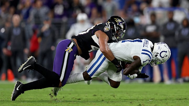 Malik Harrison fue impactado por una bala perdida