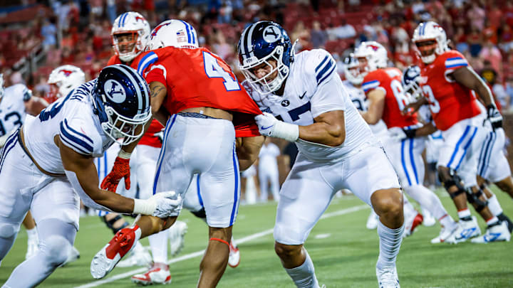 BYU linebacker Jack Kelly against SMU BYU linebacker Jack Kelly against SMU