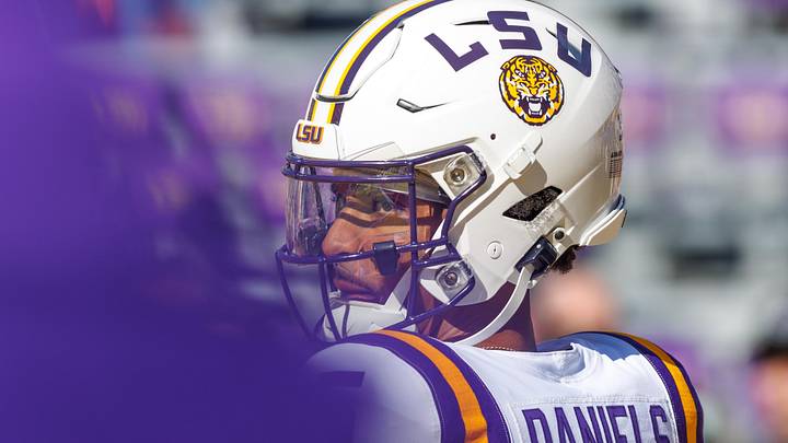 Nov 25, 2023; Baton Rouge, Louisiana, USA; LSU Tigers quarterback Jayden Daniels (5) during warmups Nov 25, 2023; Baton Rouge, Louisiana, USA; LSU Tigers quarterback Jayden Daniels (5) during warmups