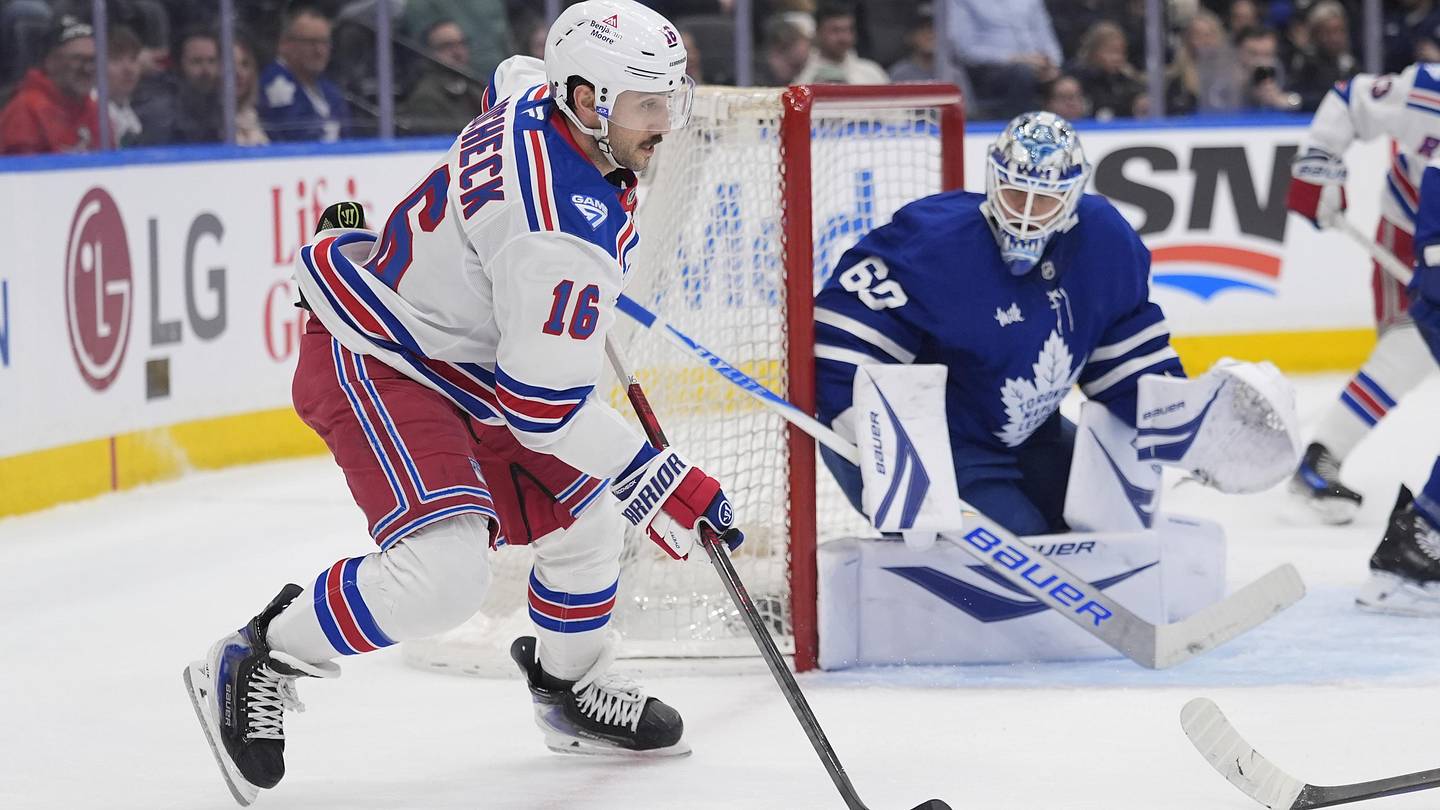Three potential trade partners that make perfect sense for Vincent Trocheck