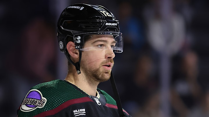 Ottawa Senators v Arizona Coyotes