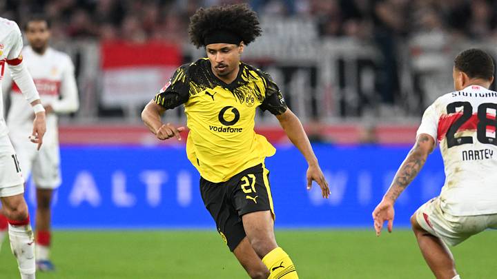 FBL-GER-BUNDESLIGA-STUTTGART-DORTMUND