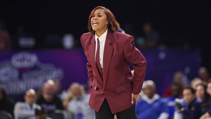 Former Mercury Player Niele Ivey Leads Team To Sweet 16 Former Mercury Player Niele Ivey Leads Team To Sweet 16