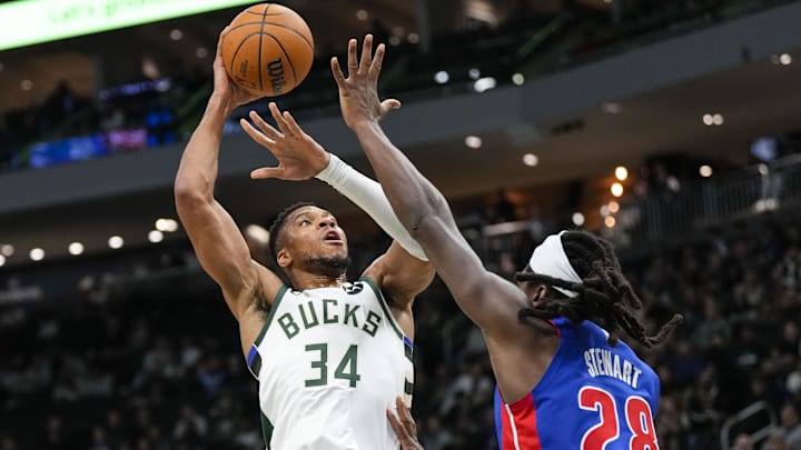 Nov 13, 2024; Milwaukee, Wisconsin, USA; Milwaukee Bucks forward Giannis Antetokounmpo (34) shoots over Detroit Pistons forward Isaiah Stewart (28) during the first quarter at Fiserv Forum. Mandatory Credit: Jeff Hanisch-Imagn Images Nov 13, 2024; Milwaukee, Wisconsin, USA; Milwaukee Bucks forward Giannis Antetokounmpo (34) shoots over Detroit Pistons forward Isaiah Stewart (28) during the first quarter at Fiserv Forum. Mandatory Credit: Jeff Hanisch-Imagn Images