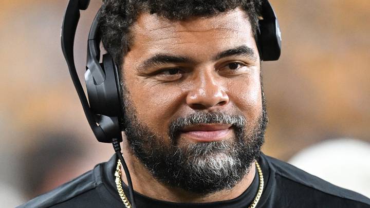 Pittsburgh Steelers defensive tackle Cameron Heyward Pittsburgh Steelers defensive tackle Cameron Heyward