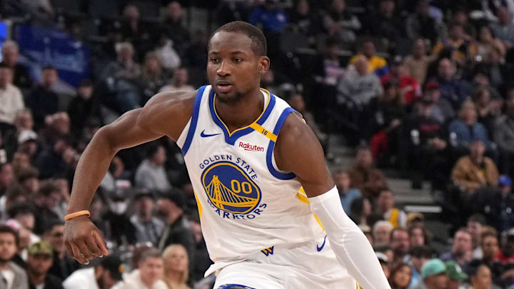 Nov 18, 2024; Inglewood, California, USA; Golden State Warriors forward Jonathan Kuminga (00) dribbles the ball against the LA Clippers in the first half at Intuit Dome. Mandatory Credit: Kirby Lee-Imagn Images