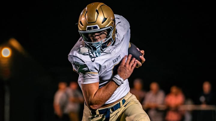 Matthew Brady is a Linebacker from Bloomington, IL.