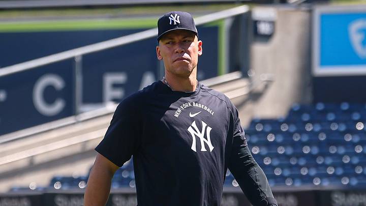 Aug 23, 2026; Bronx, New York, USA; New York Yankees injured right fielder Aaron Judge (99) warms up before the game against the Toronto Blue Jays at Yankee Stadium. Mandatory Credit: Vincent Carchietta-Imagn Images Aug 23, 2026; Bronx, New York, USA; New York Yankees injured right fielder Aaron Judge (99) warms up before the game against the Toronto Blue Jays at Yankee Stadium. Mandatory Credit: Vincent Carchietta-Imagn Images