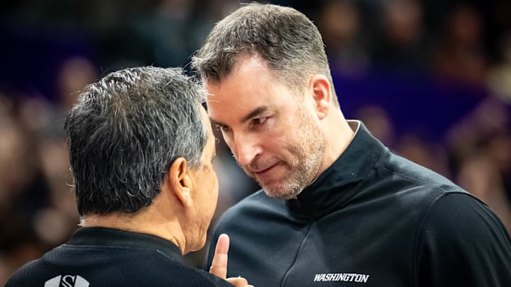 Danny Sprinkle got ejected at Oregon over the weekend. 