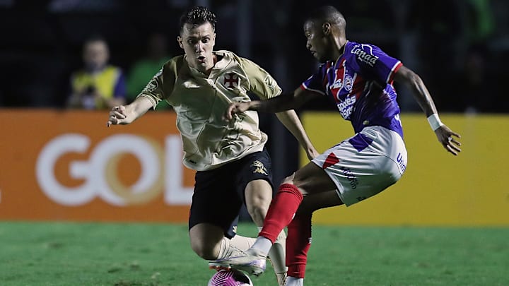 Bahia e Vasco estão separados por apenas três pontos na tabela do Brasileirão Bahia e Vasco estão separados por apenas três pontos na tabela do Brasileirão