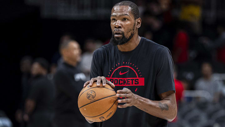 Houston Rockets forward Kevin Durant (7) warms up prior to the game against the Atlanta Hawks at State Farm Arena.