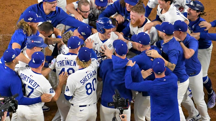 Freddie Freeman's walk-off home run ended the 18-inning marathon in Game 3 of the World Series.