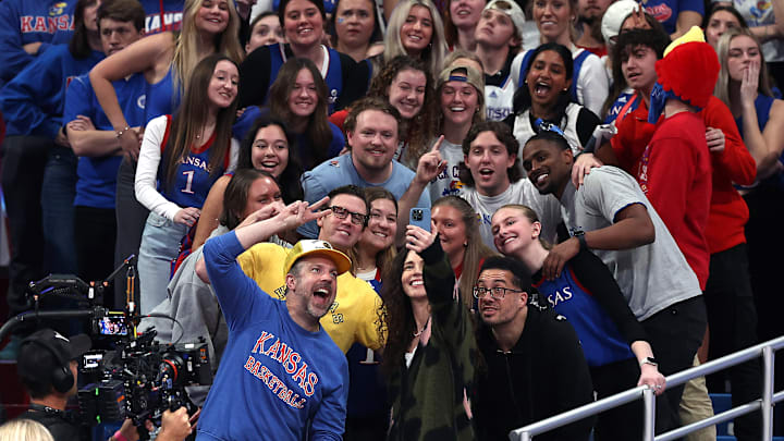 Connecticut v Kansas