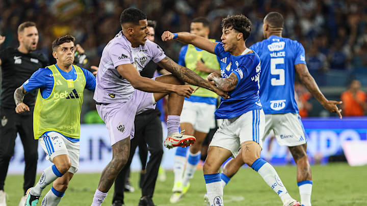 25 jogadores foram denunciados pelo TJD