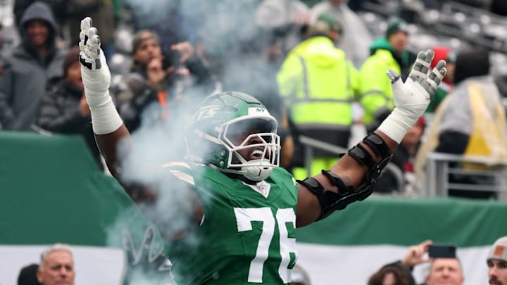 New York Jets guard John Simpson