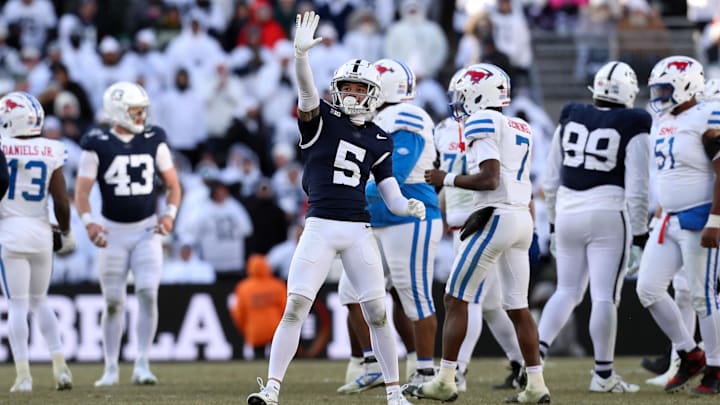 Penn State Nittany Lions cornerback Cam Miller (5)