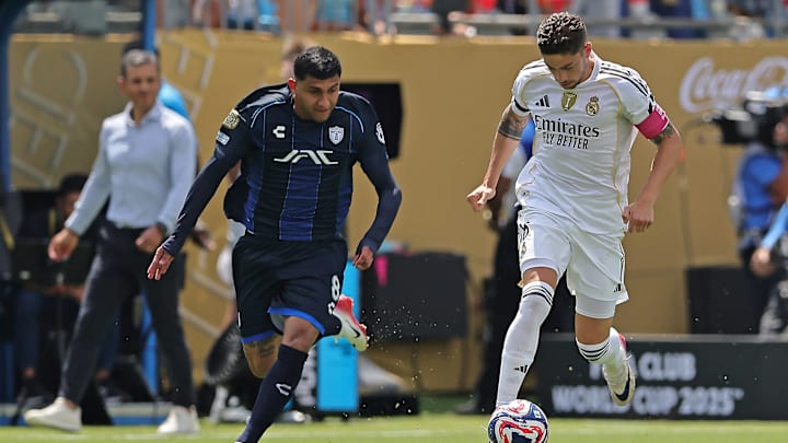 Bryan González contra Real Madrid.
