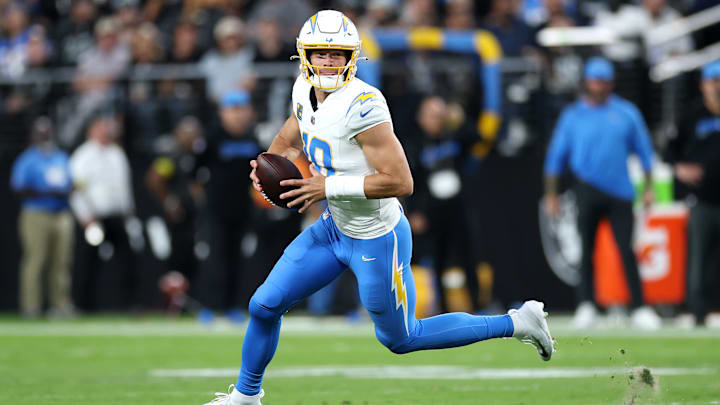 Los Angeles Chargers v Las Vegas Raiders