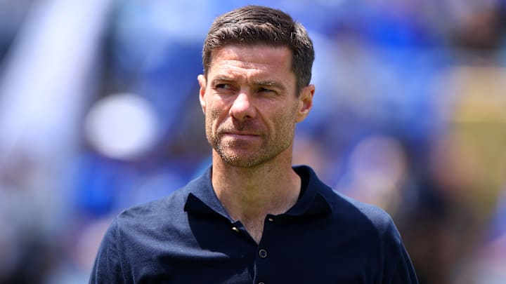 Xabi Alonso pourrait voir une de ses pistes s'engager en Premier League.  
