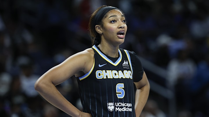 Huyền thoại WNBA gửi thông điệp mạnh mẽ về thái độ của Angel Reese