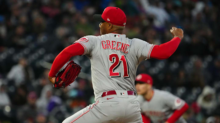Cincinnati Reds starting pitcher Hunter Greene (21) delivers a pitch.