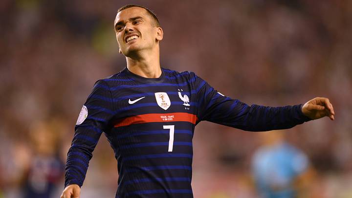 Antoine Griezmann n'y arrive pas. Antoine Griezmann n'y arrive pas.